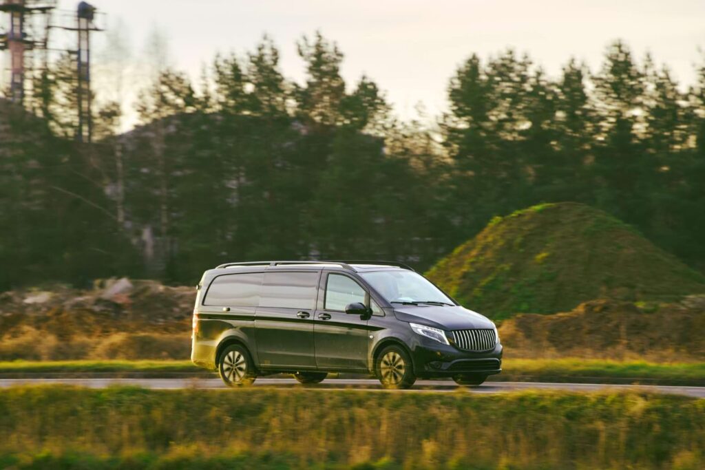 busy z polski do holandii